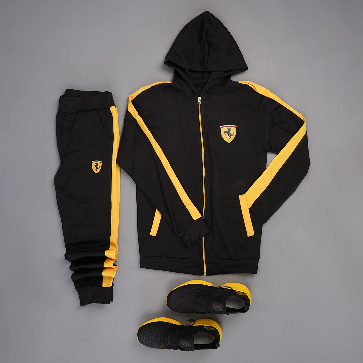 ست سوئیشرت شلوار مردانه مدل Ferrari