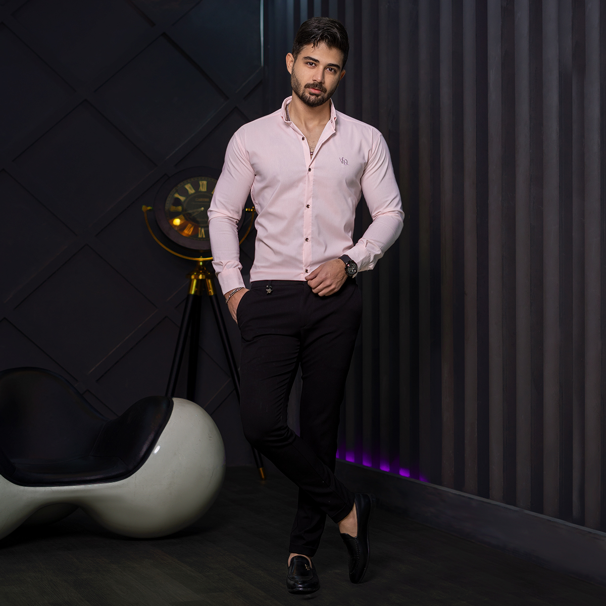 پیراهن مردانه صورتی مدل VQ