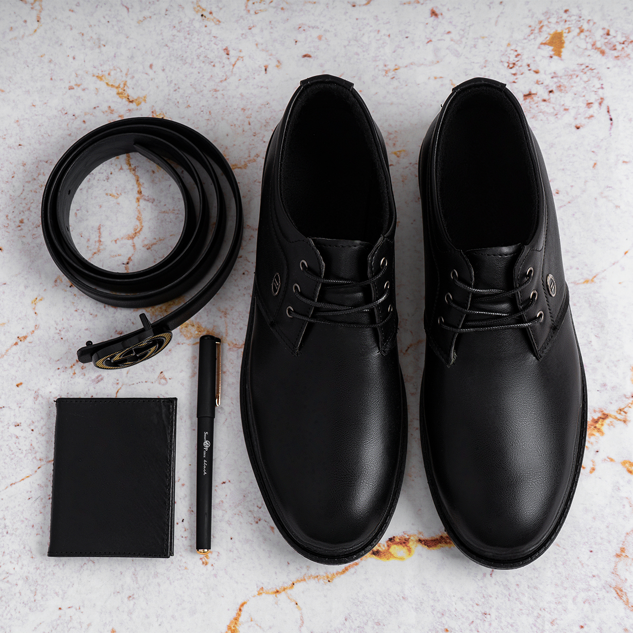 کفش تخت مشکی بندی مردانه مدل Romax