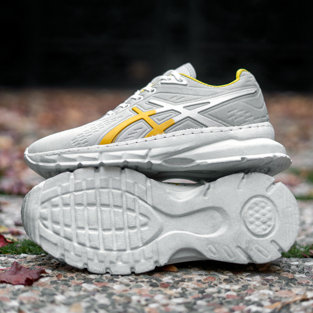کفش ورزشی (T) Asics مردانه طوسی زرد مدل Nardin