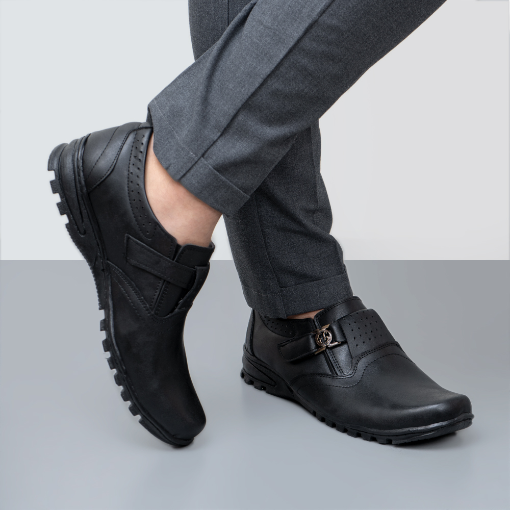 کفش مردانه مشکی مدل RAGA