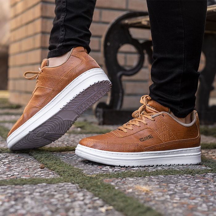 کفش تخت مردانه عسلی مدل selin