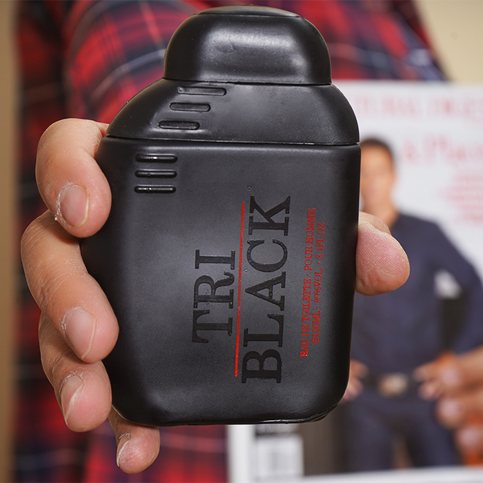 ادکلن مردانه مدل Tri black