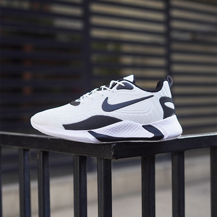 کفش ورزشی Nike مردانه سفیدمشکی مدل B709