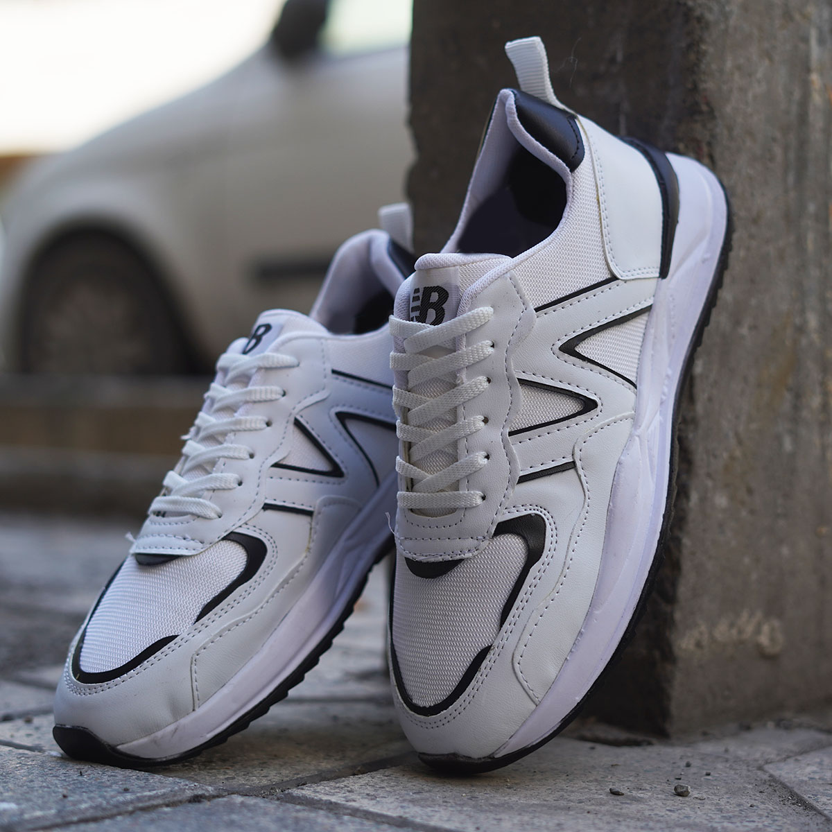 کفش ورزشی New Balance مردانه سفید مدل Romano