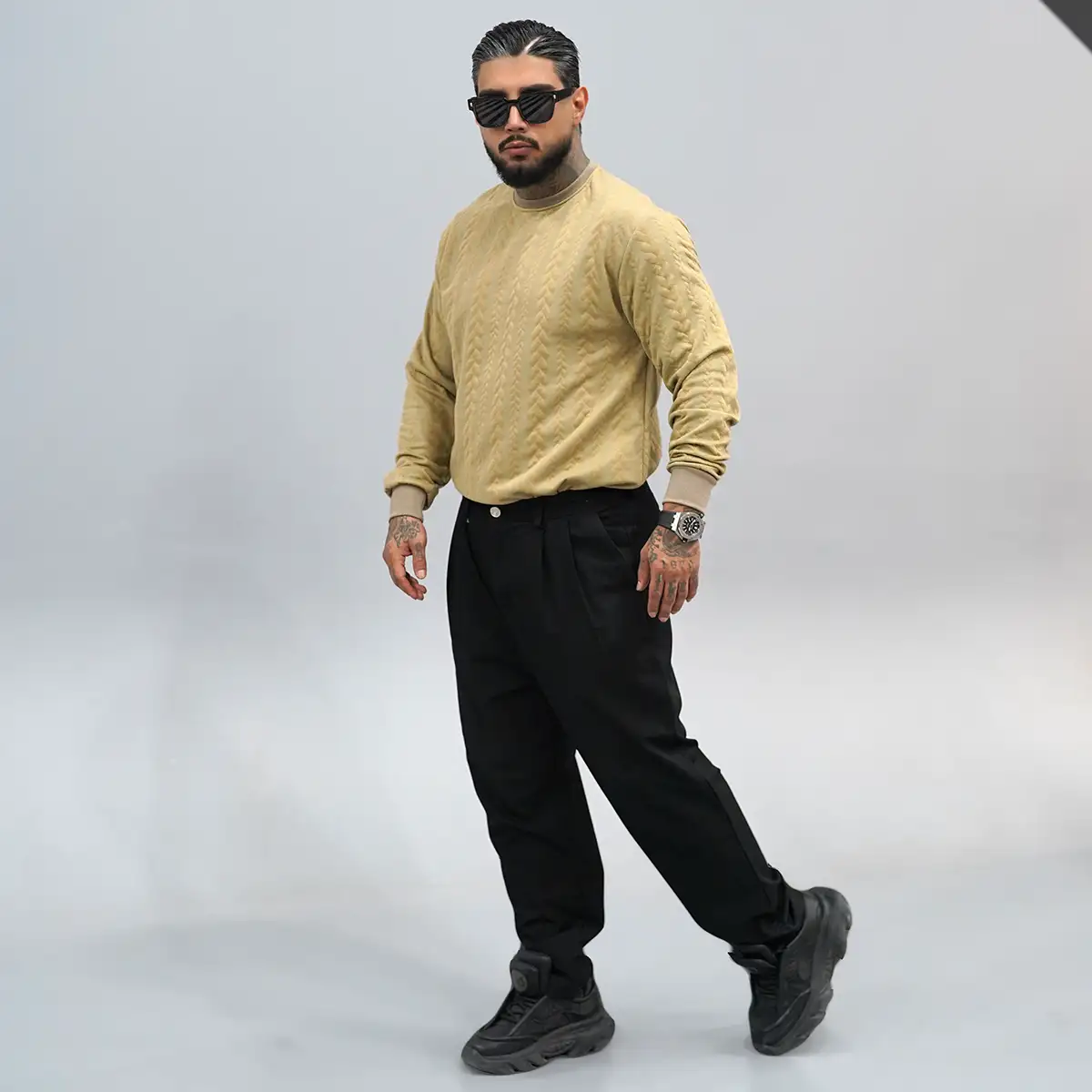 بلوز مردانه کرم مدل R83