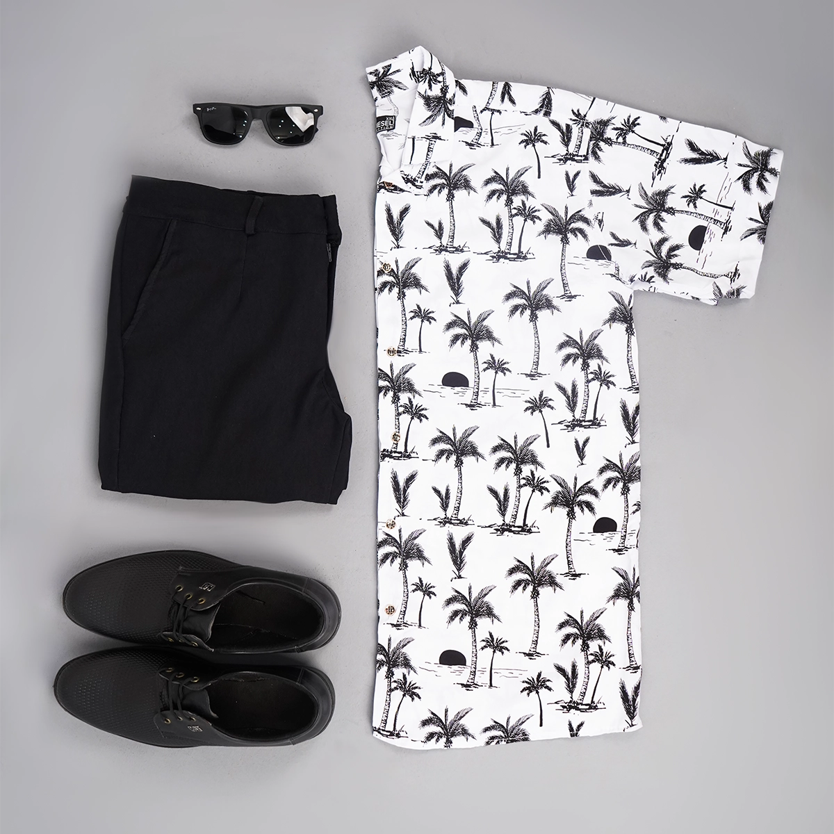 پیراهن هاوایی طرح نخل سفید مردانه مدل Lavin