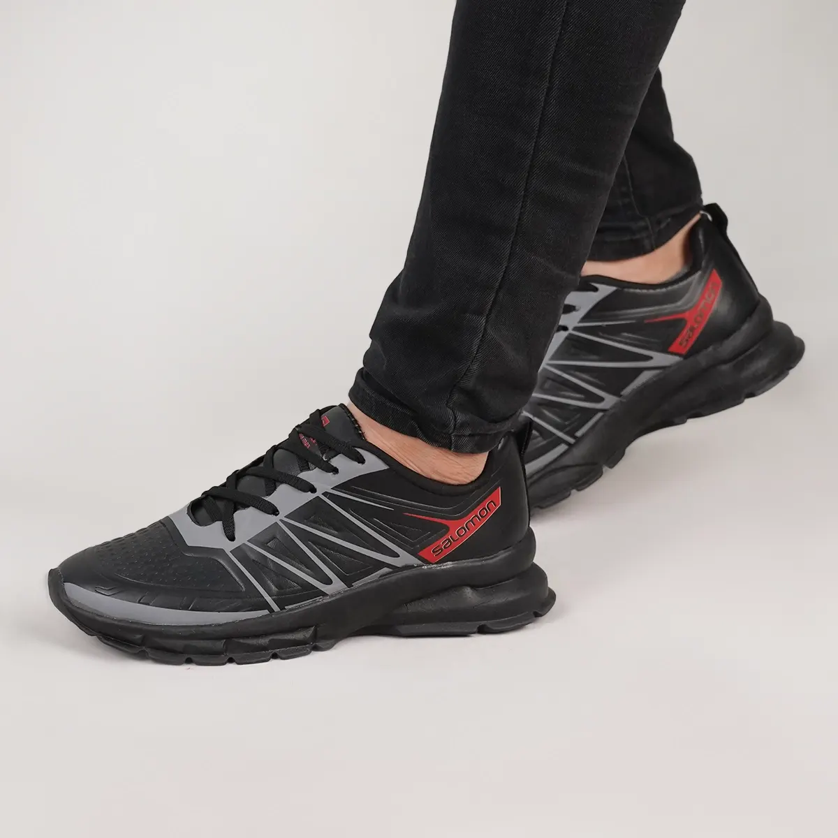 کفش ورزشی مردانه مشکی قرمز مدل simba