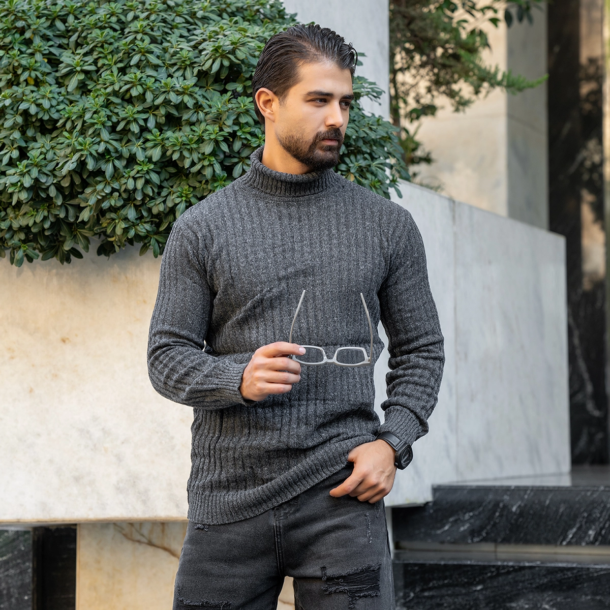 پلیور مردانه طوسی طرح خطی مدل Arban