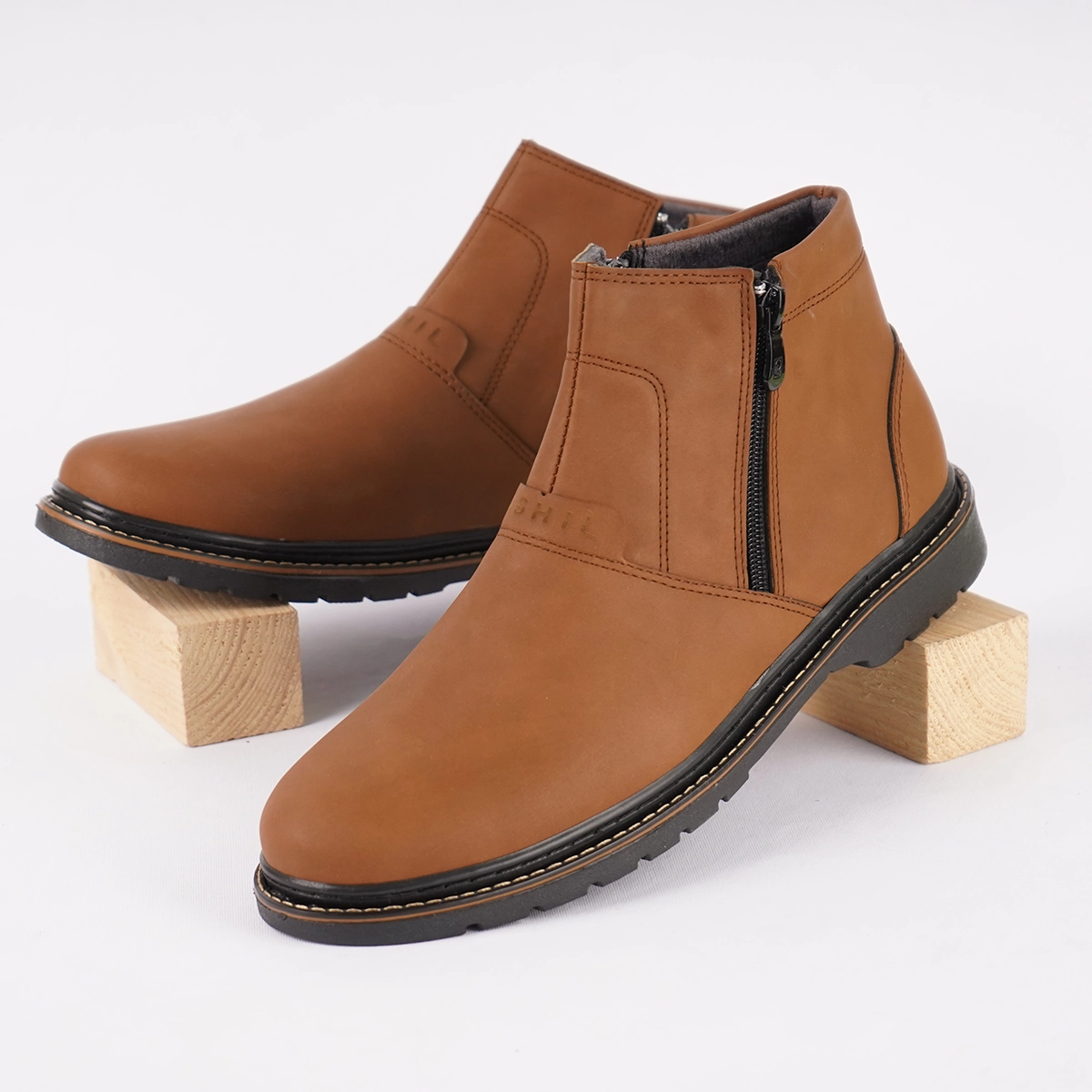 نیم بوت قهوه ای مردانه مدل Farzam