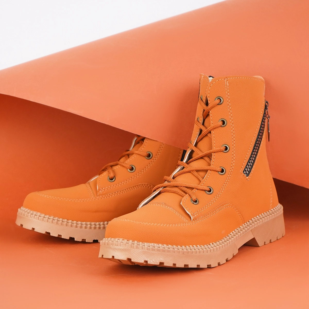 نیم بوت دخترانه نارنجی مدل shiva