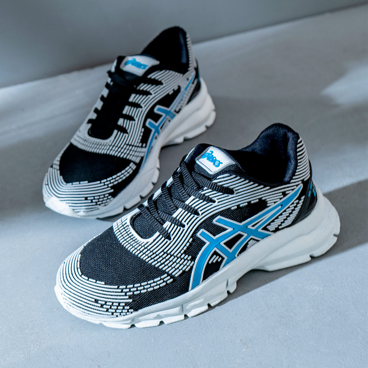کفش ورزشی Asics مردانه مدل coloma