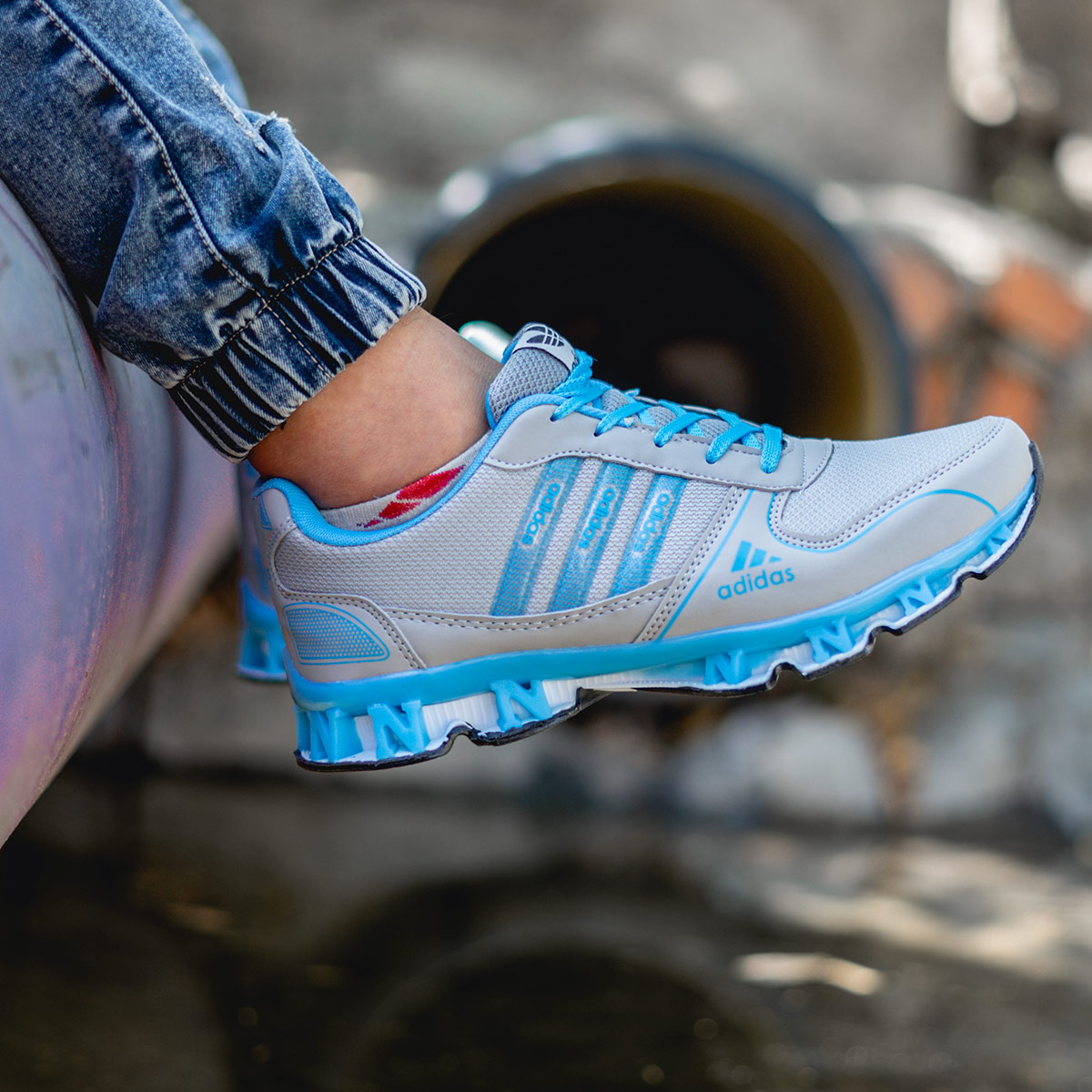 کفش ورزشی Adidas مردانه طوسی آبی مدل Gilva