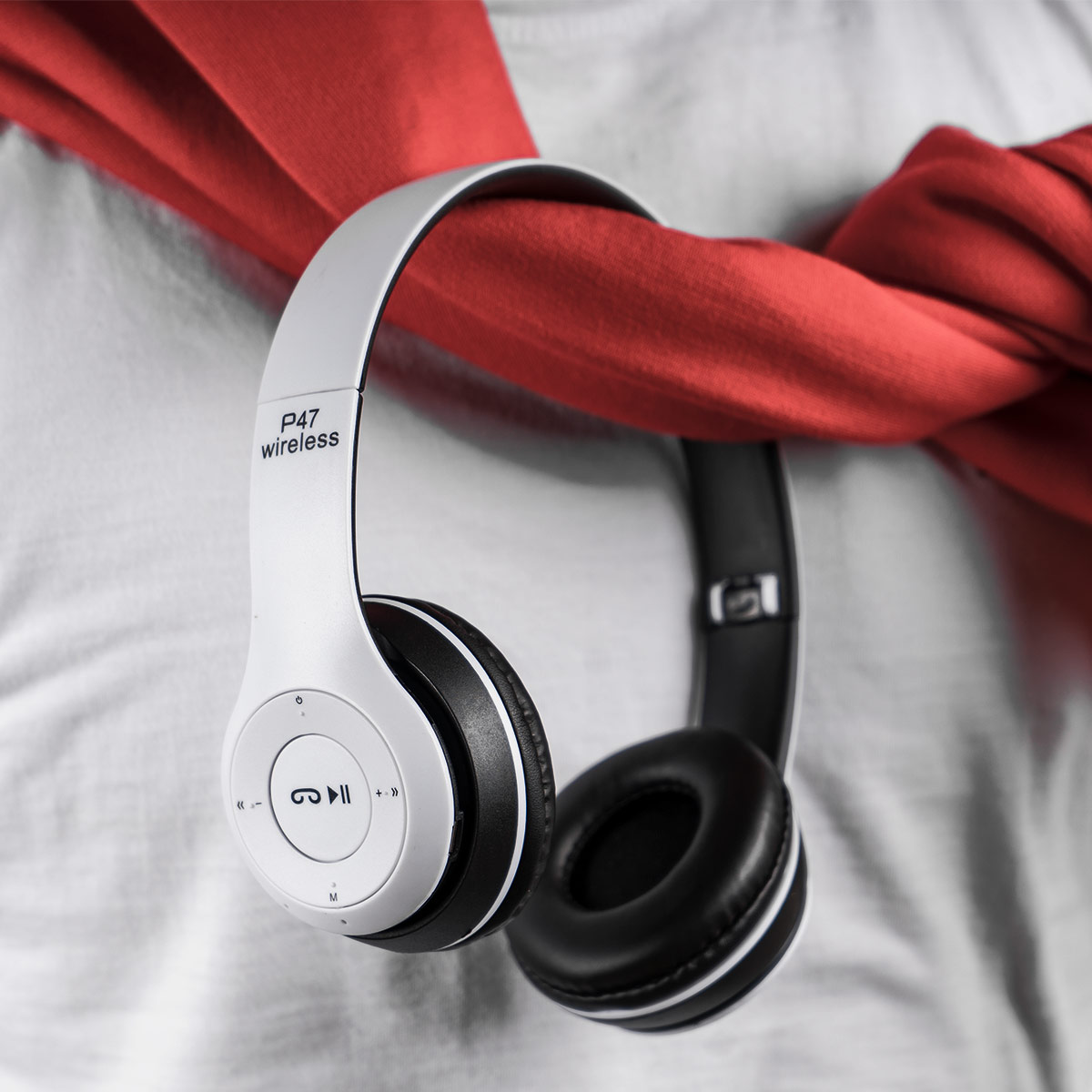 هدفون وایرلس مدل p47